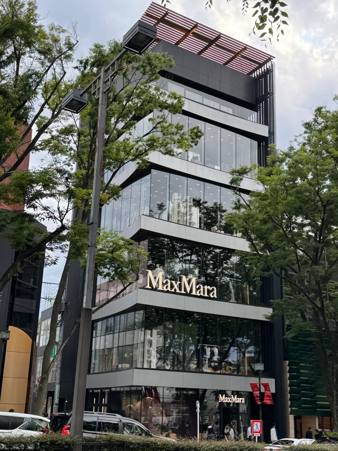 东京表参道｜玻璃建筑博物馆