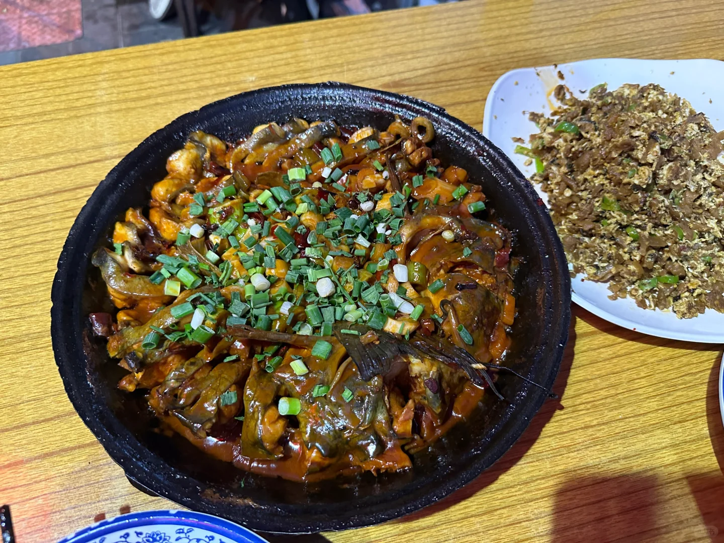 邯郸-土山街平锅鱼