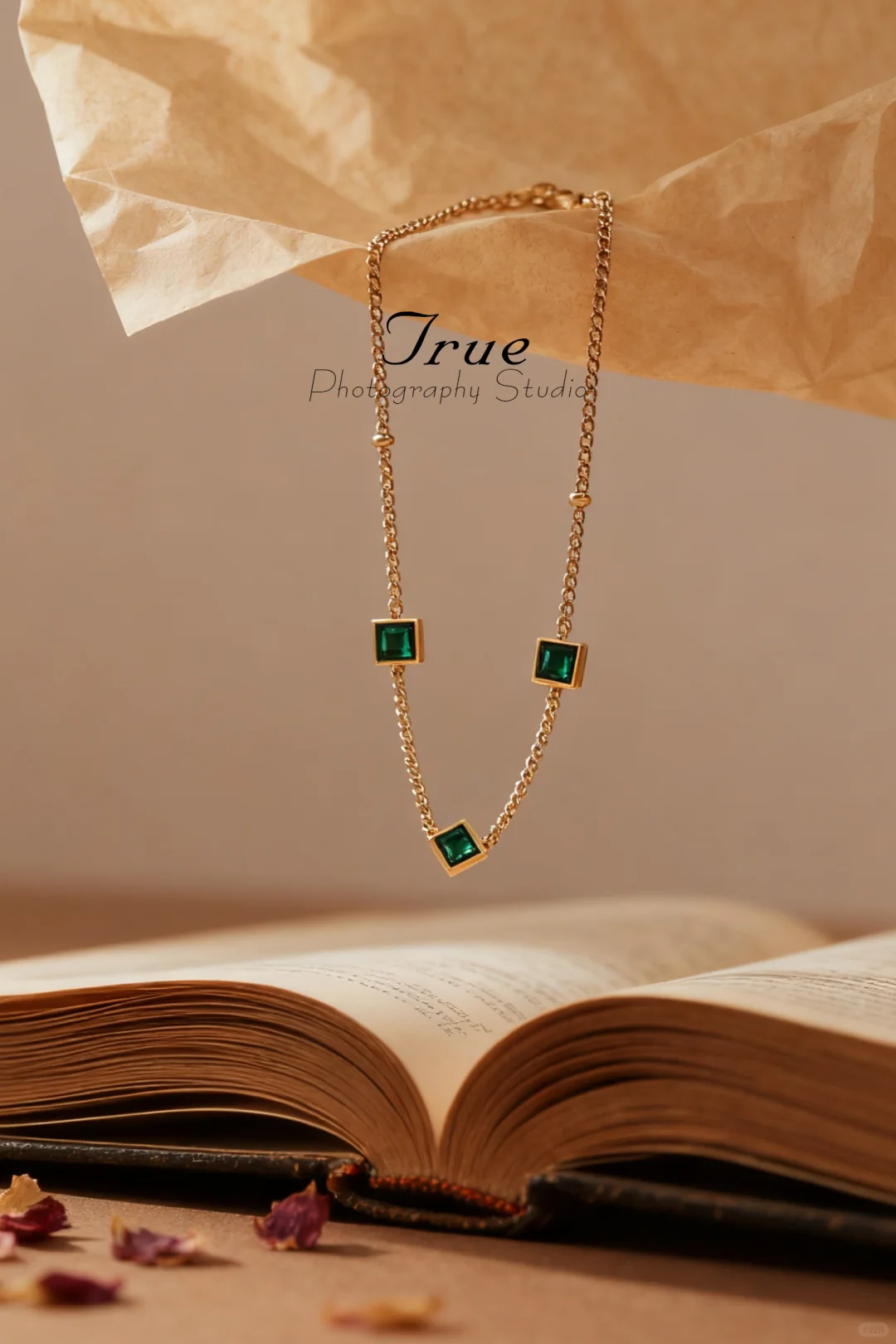 如何让每一件饰品都拍出质感