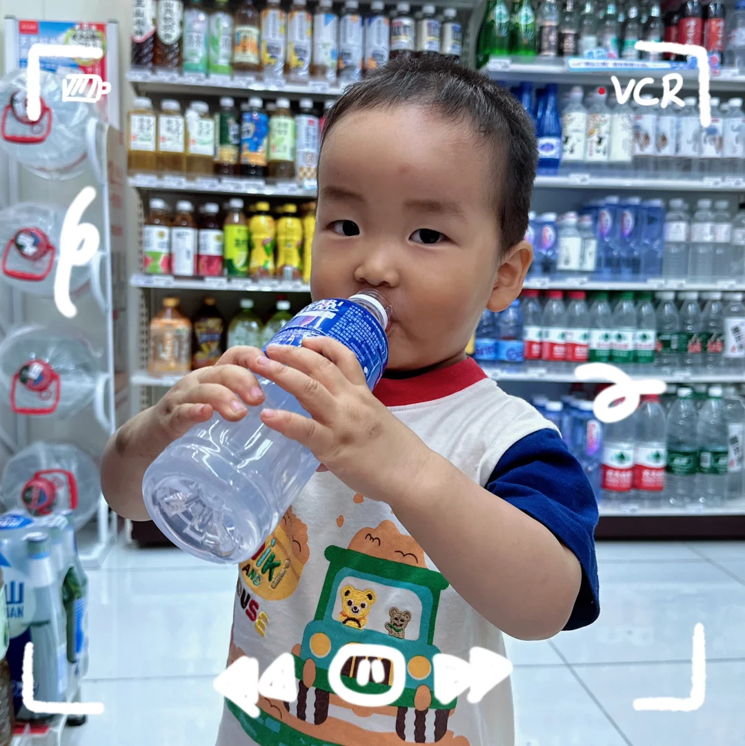 宝宝发烧腹泻不能喝电解质水？