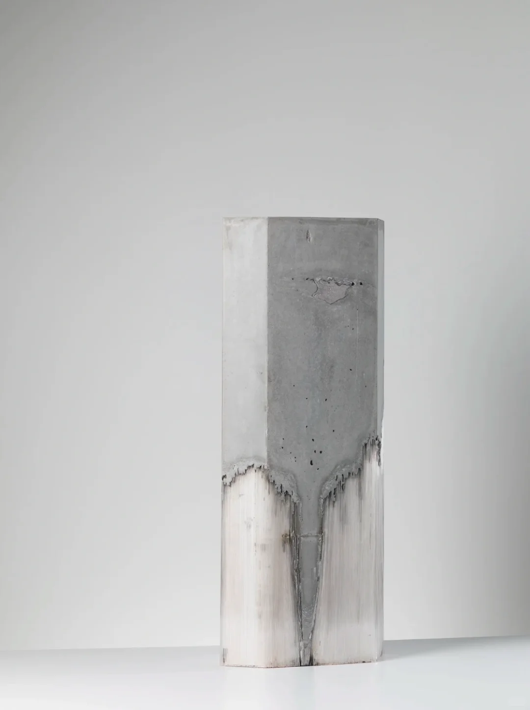 玻璃与混凝土结合的现代表达｜Harry Morgan