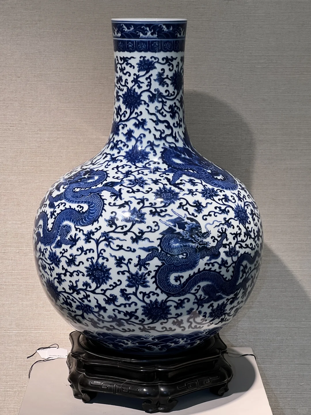 收获一只天球瓶