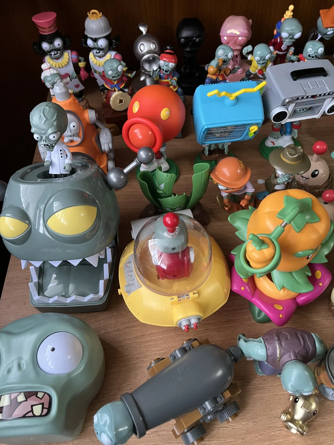 包浆玩具！一代人有一代人的泡泡玛特