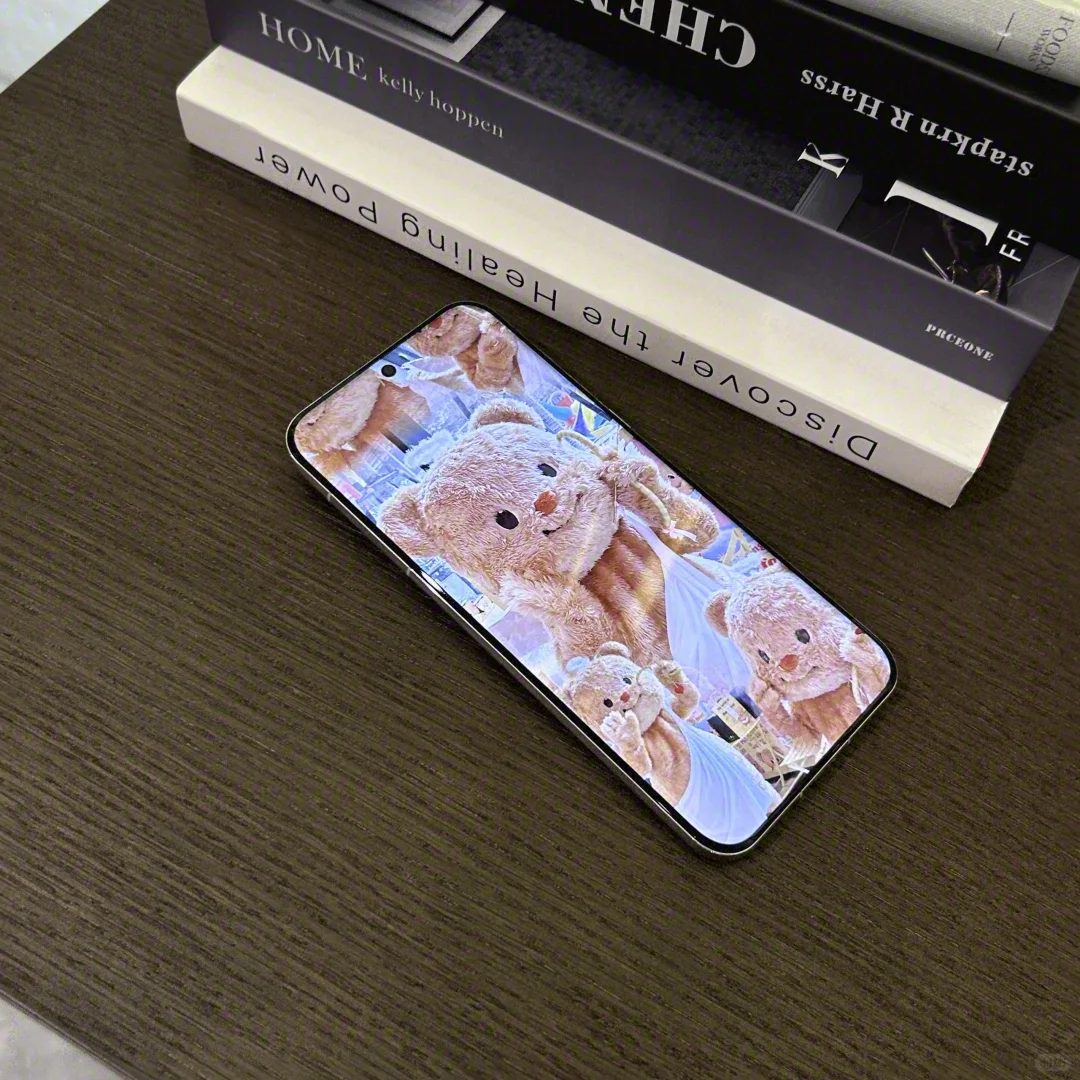 “都说Mate70的昆仑玻璃够硬?