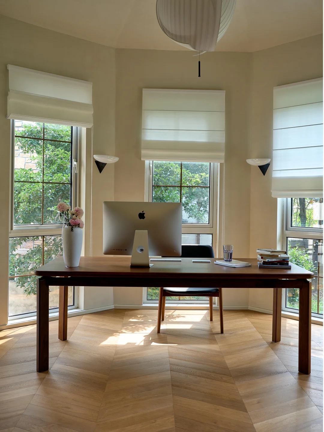 参观朋友的家?要不让他出去我进来