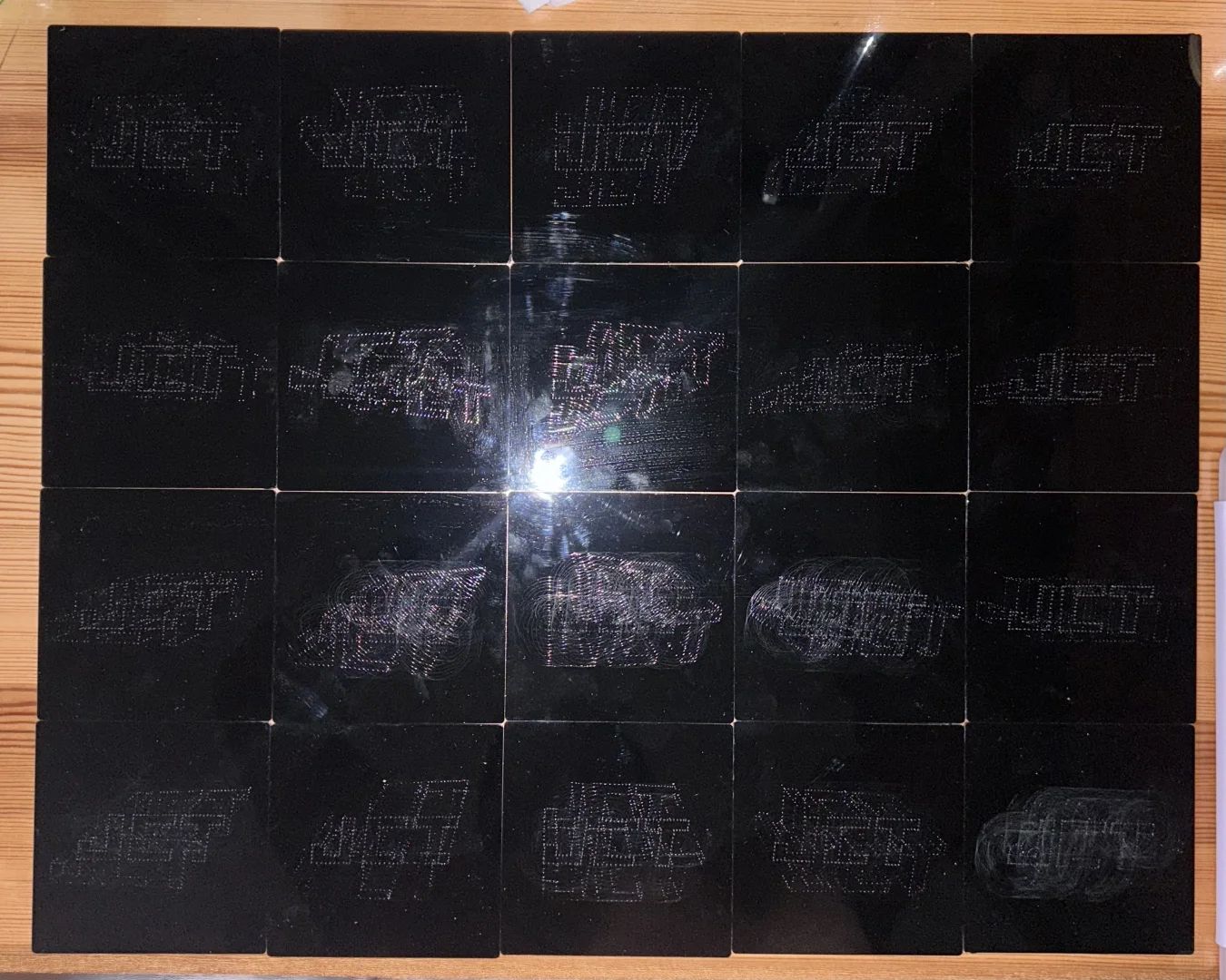 关于我量产了20个檀健次划痕全息这件事