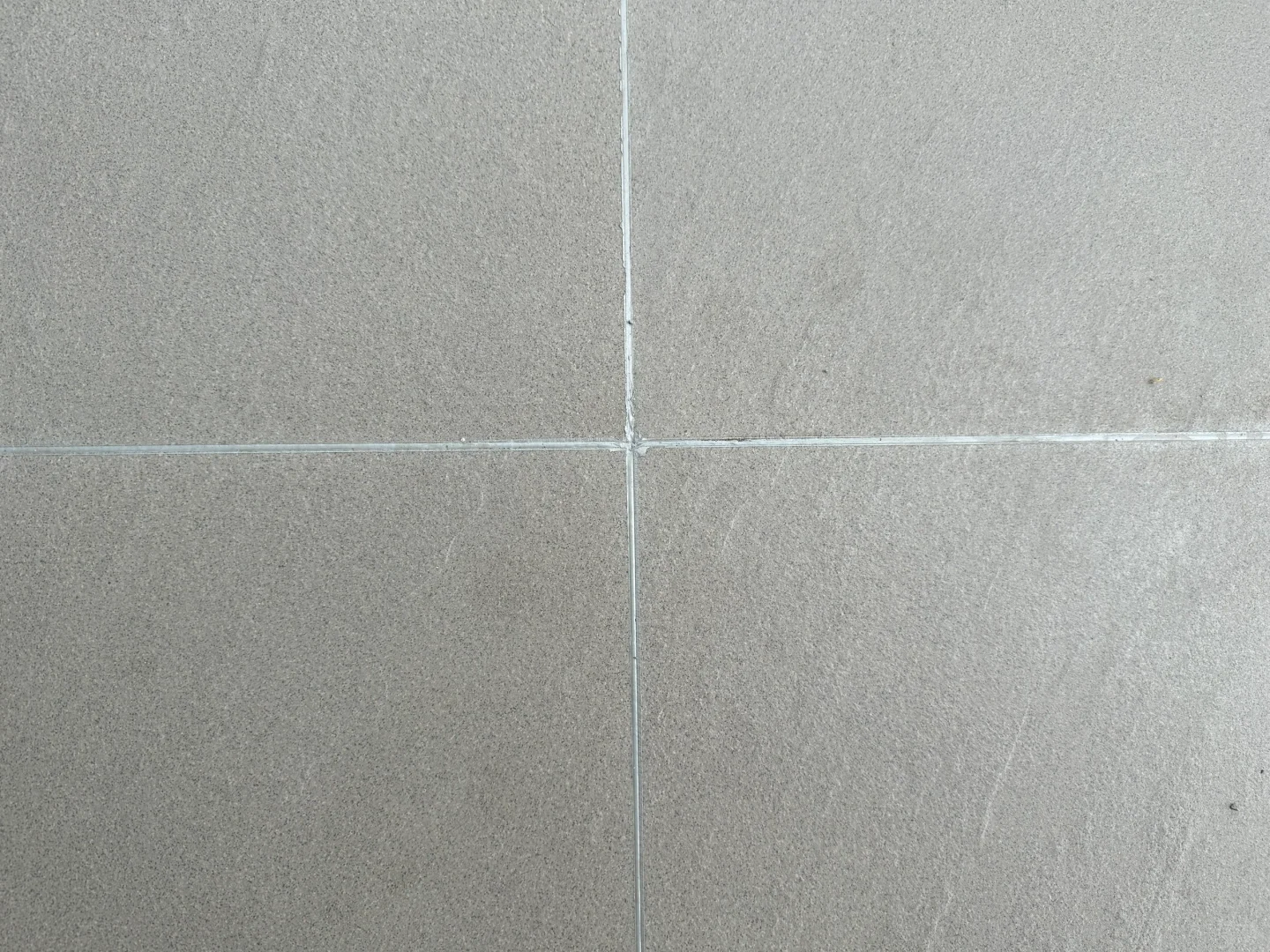 一波三折的露台防水