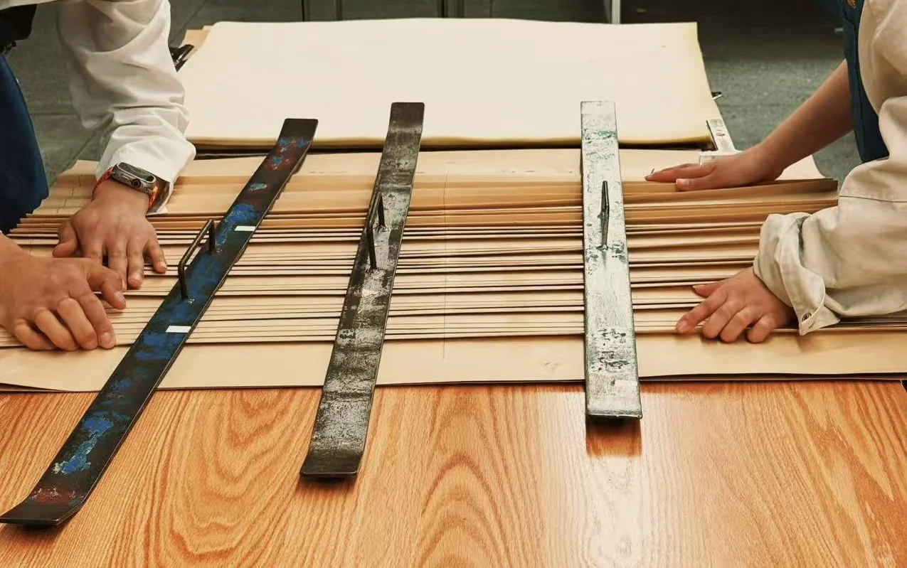 又是手工做褶的一天