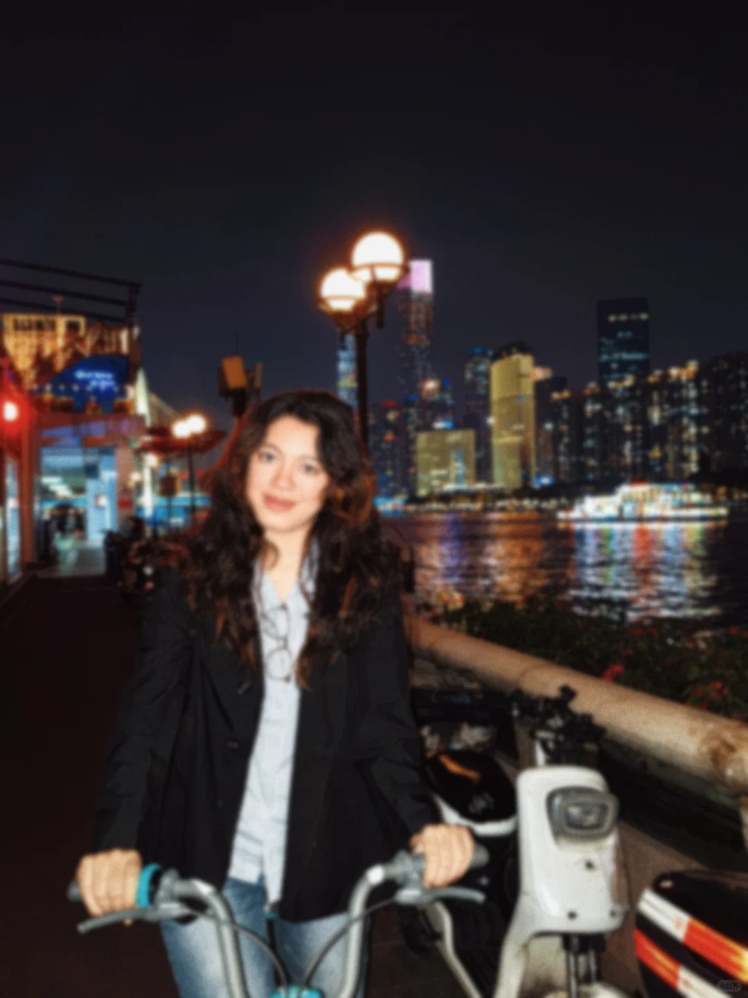 大学生参加广交会好像做了场变成大人的梦