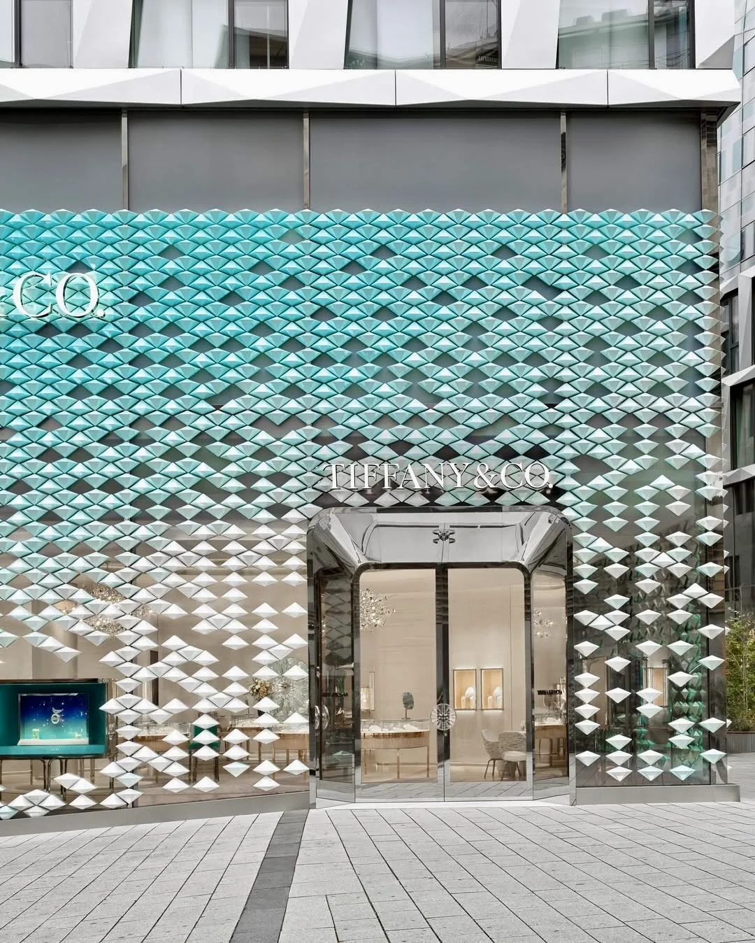 Tiffany store | 流光溢彩的蒂夫尼蓝