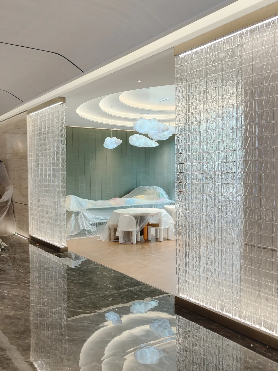 玻璃砖也可以当隔断么？