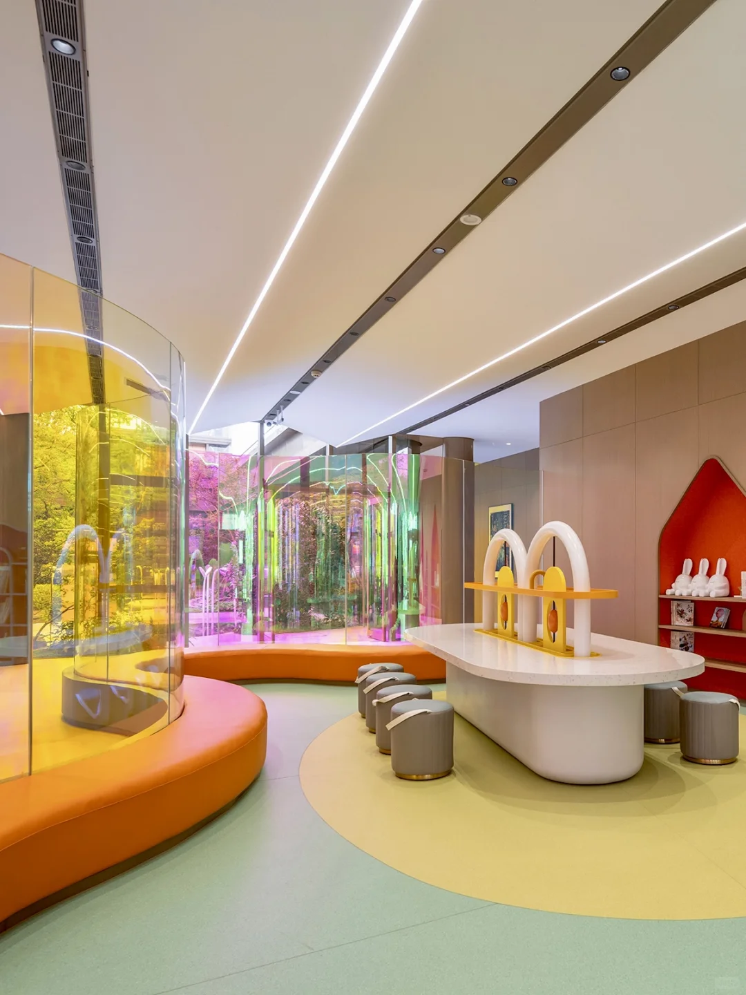 我们近期完成的一个售楼处 | UUA