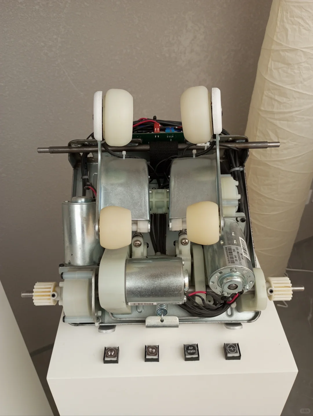 拒绝塑料，选择精钢