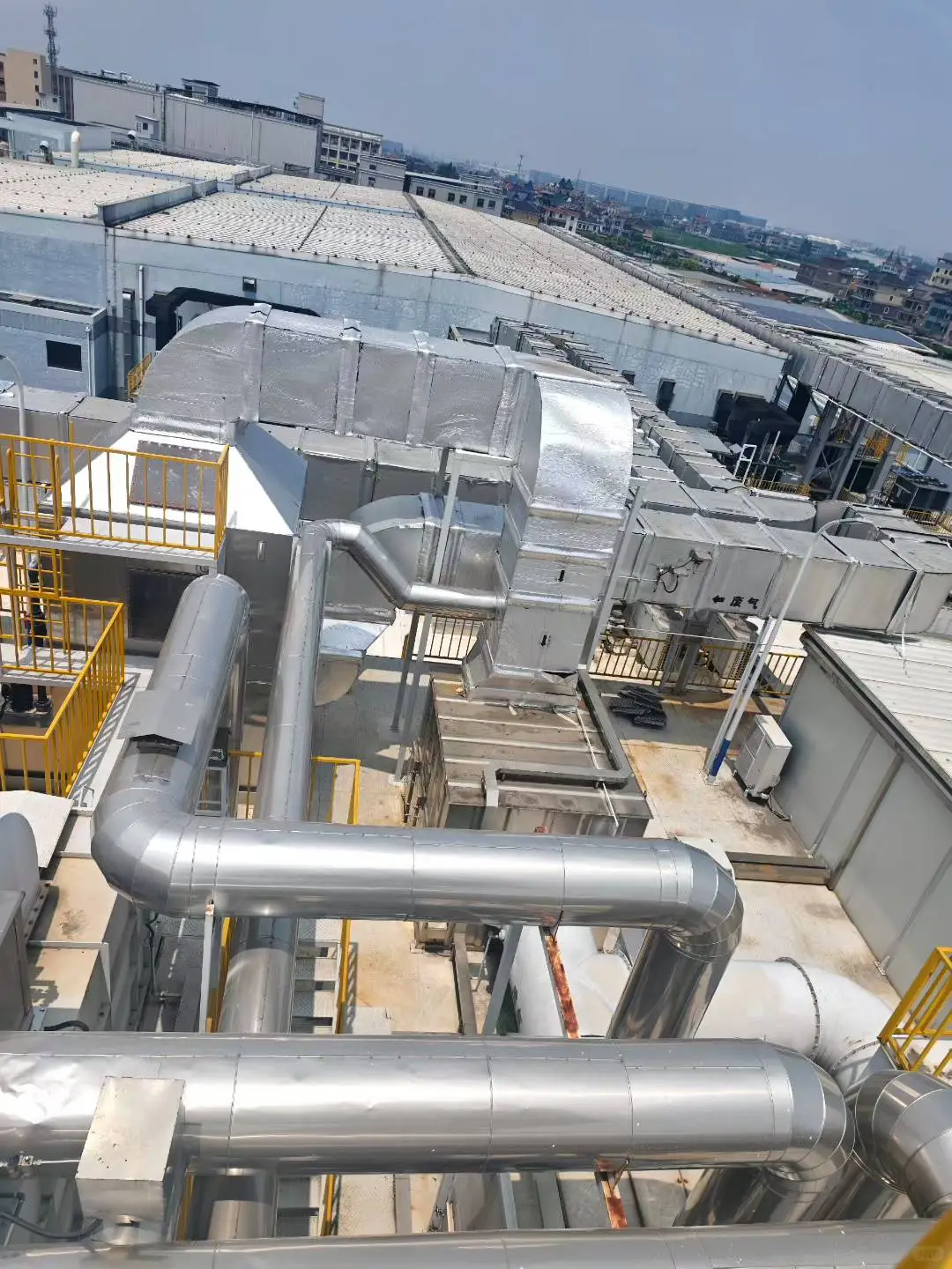 00后进厂卖环保设备