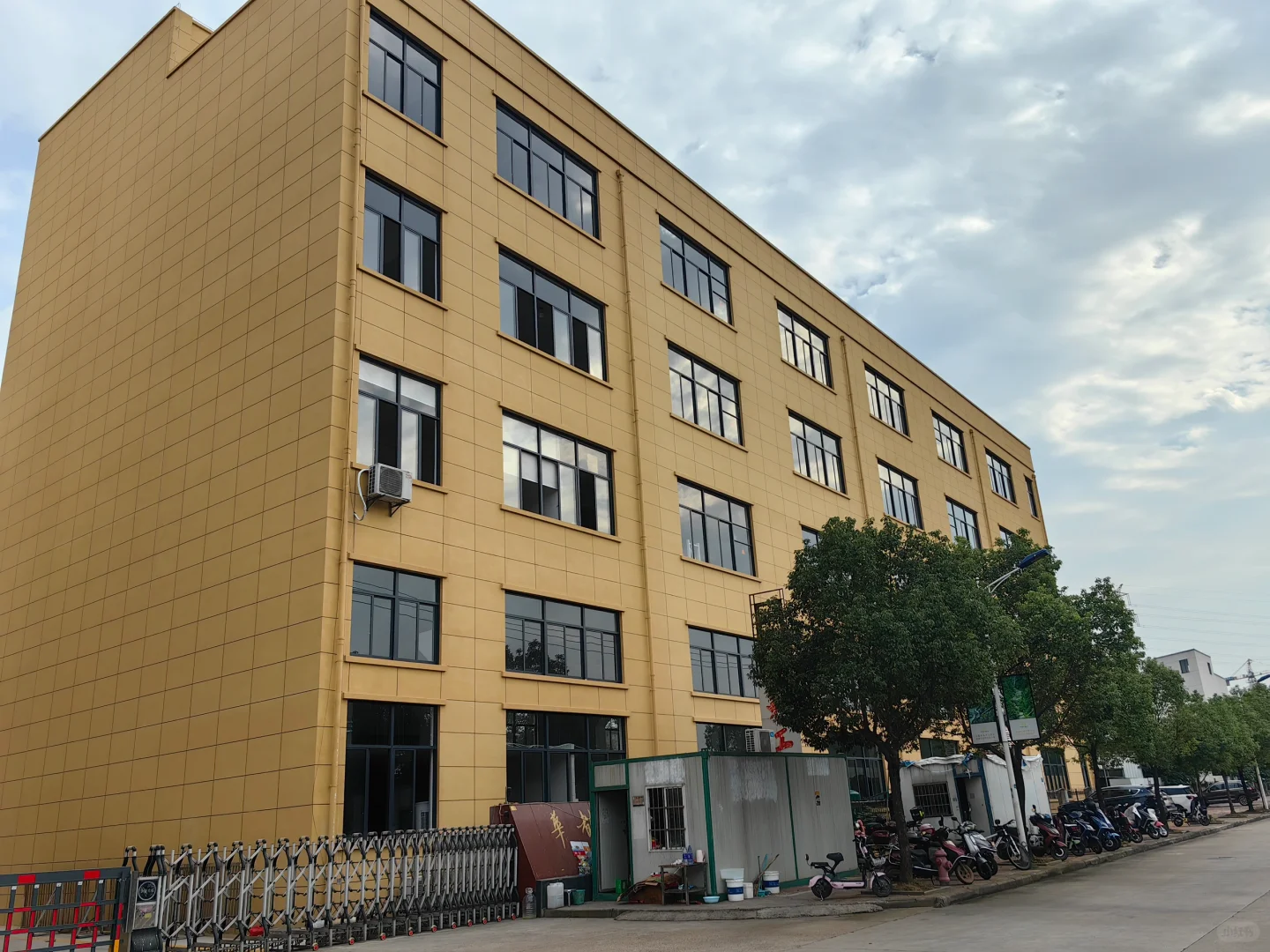 五金工具，工厂加工