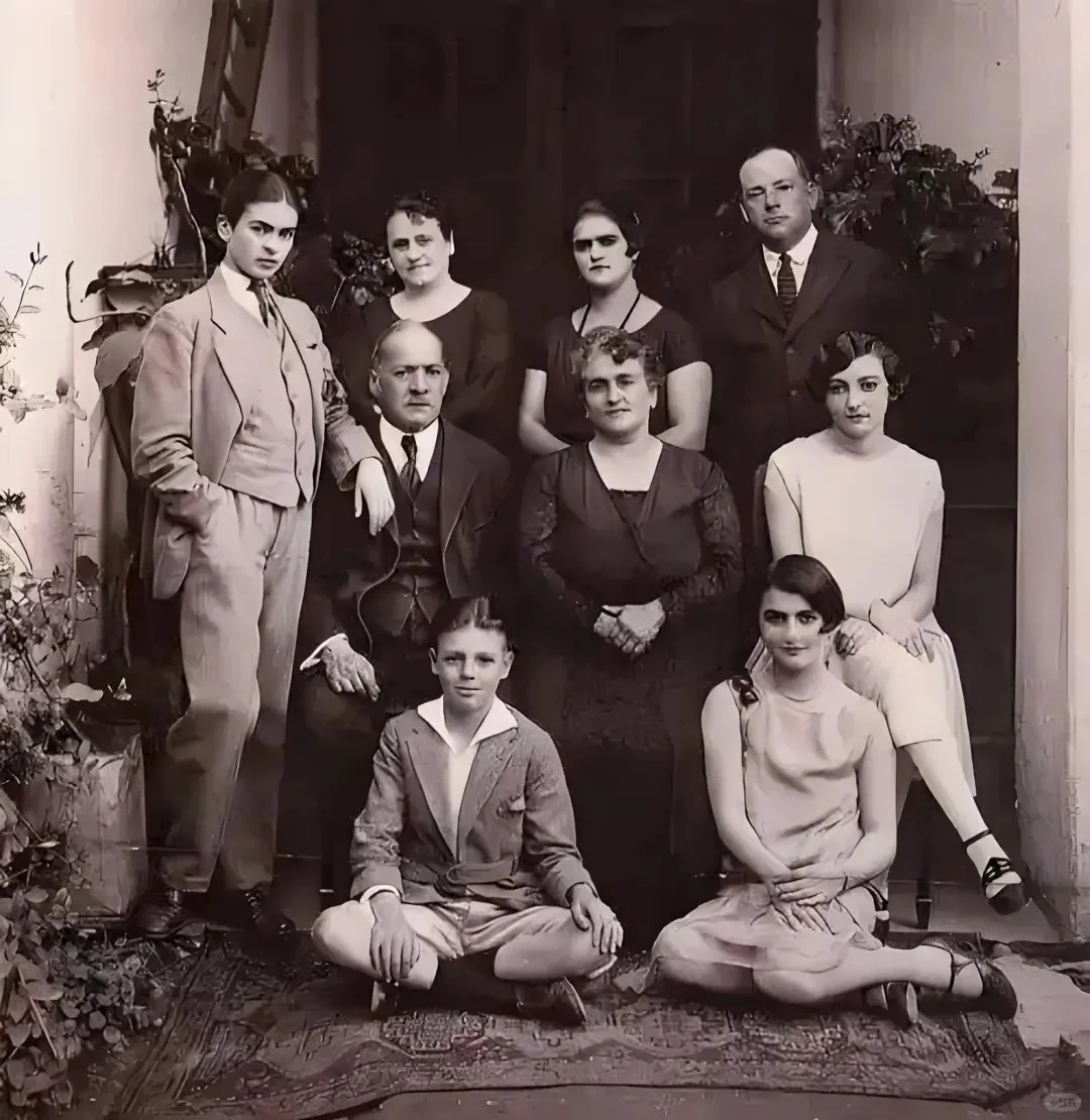 穿衣也是一场行为艺术～