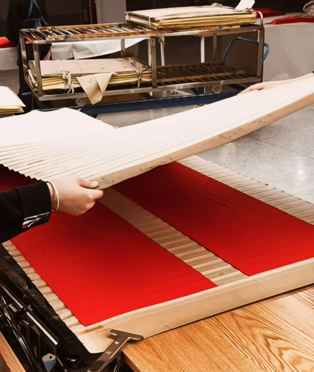 又是手工做褶的一天