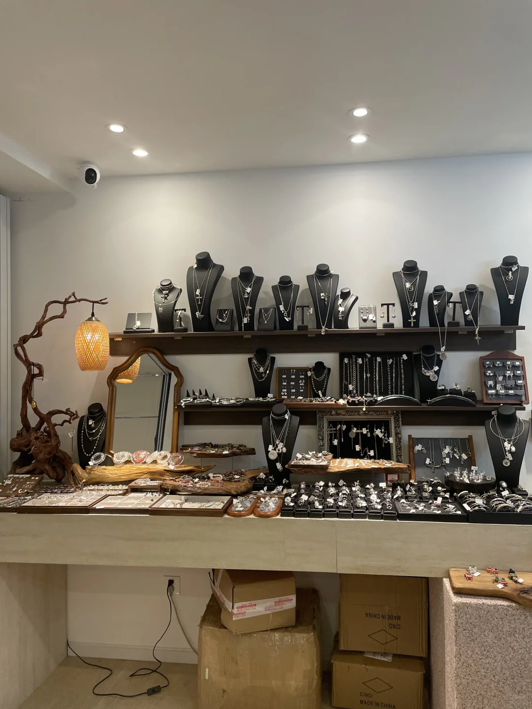 一家超好逛的饰品店