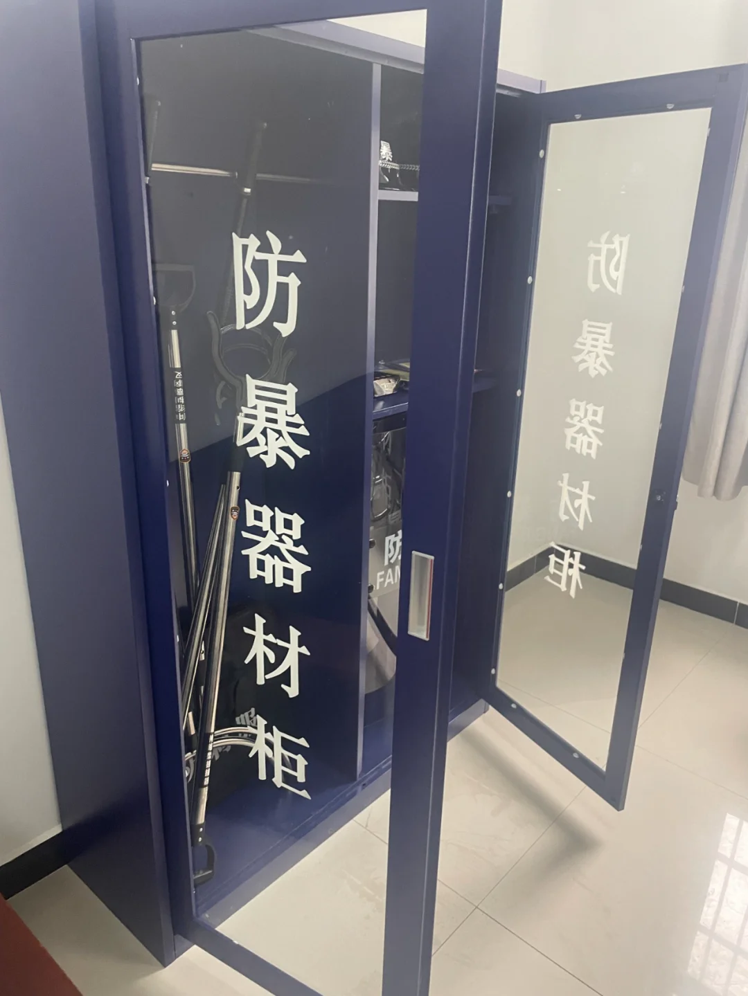 防暴器材柜，一个值得推荐的安防设备