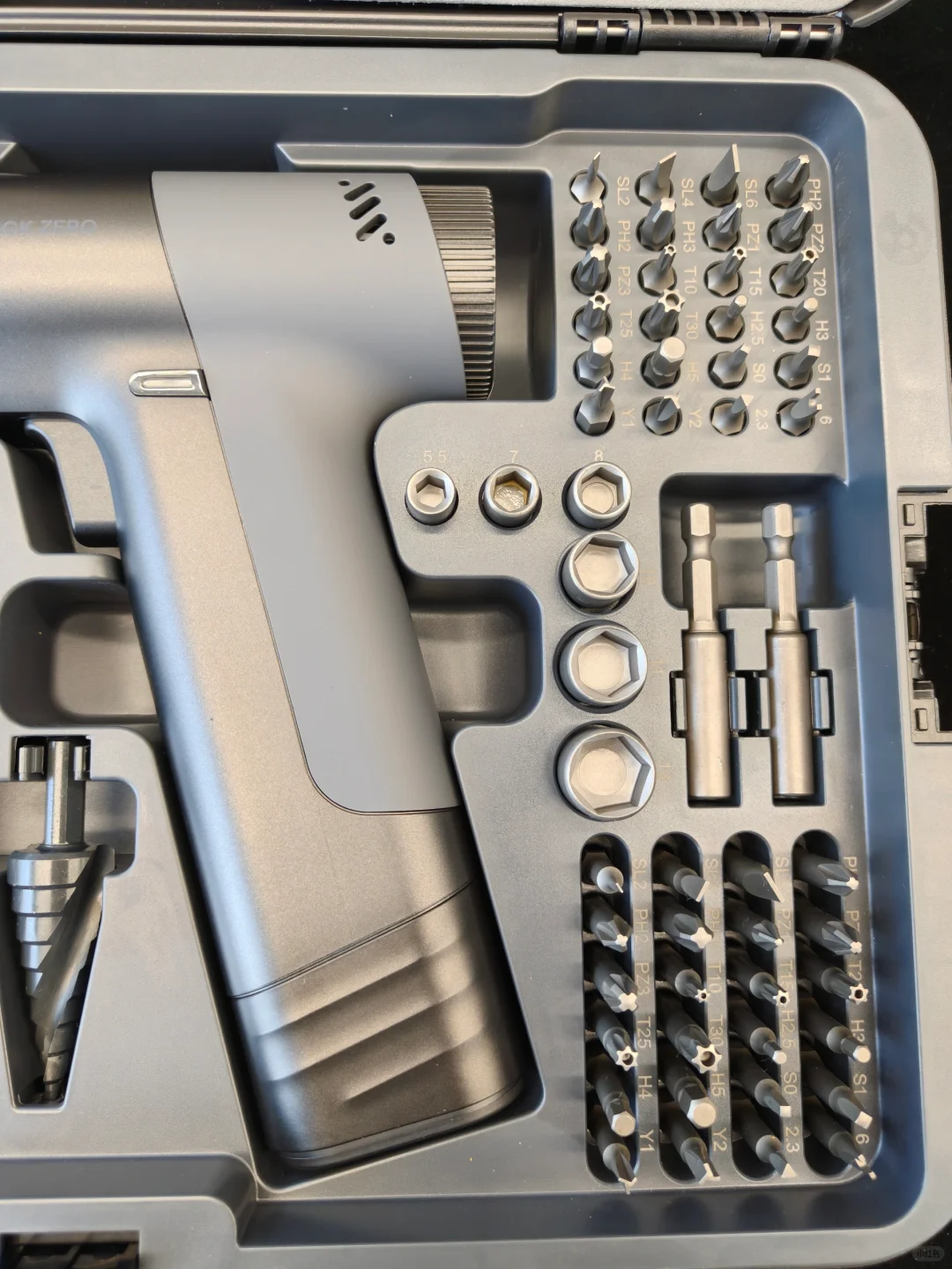 高颜值实用性能家用工具箱，男人的快乐