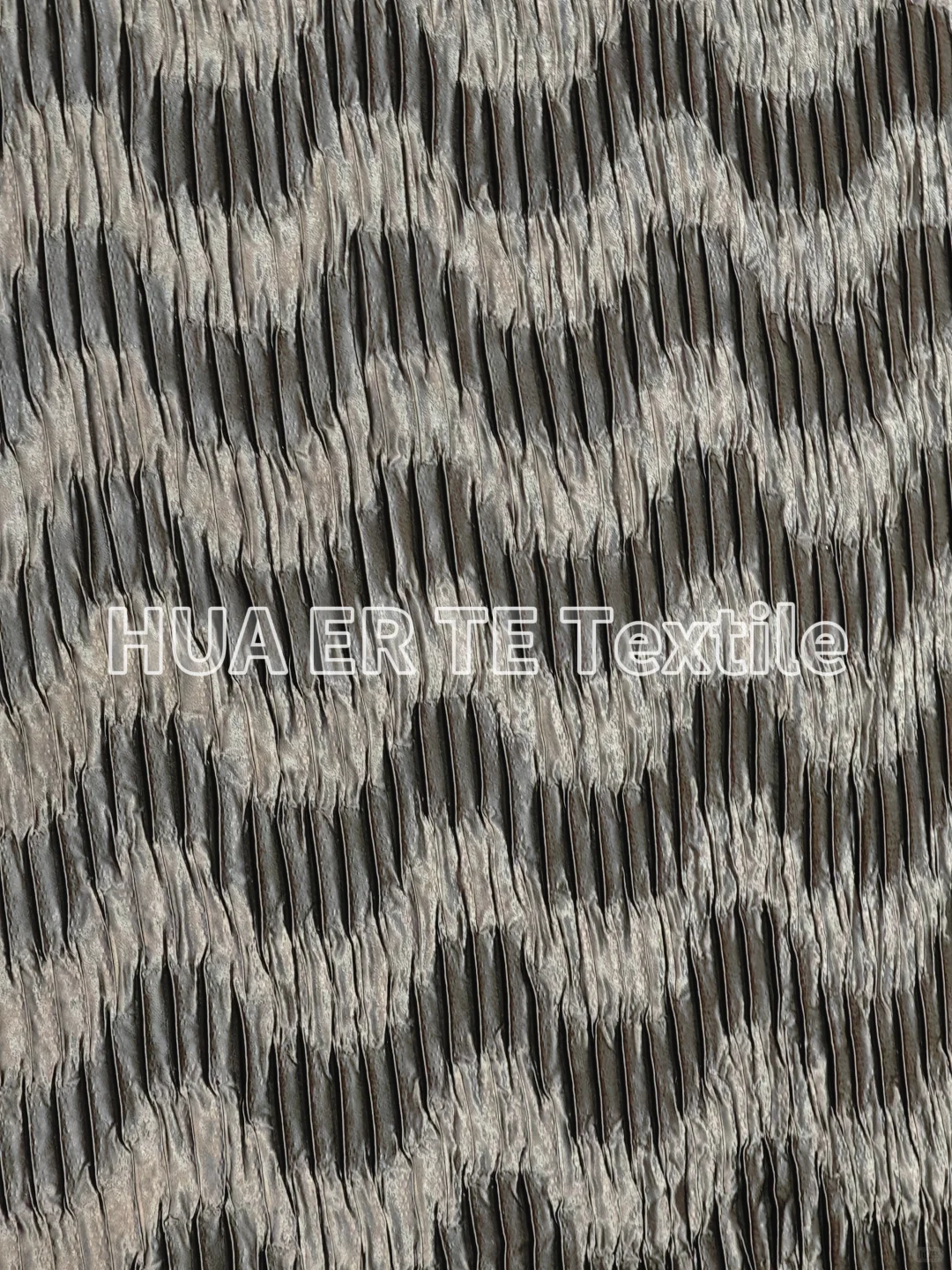 后工艺压褶面料→春夏面料?