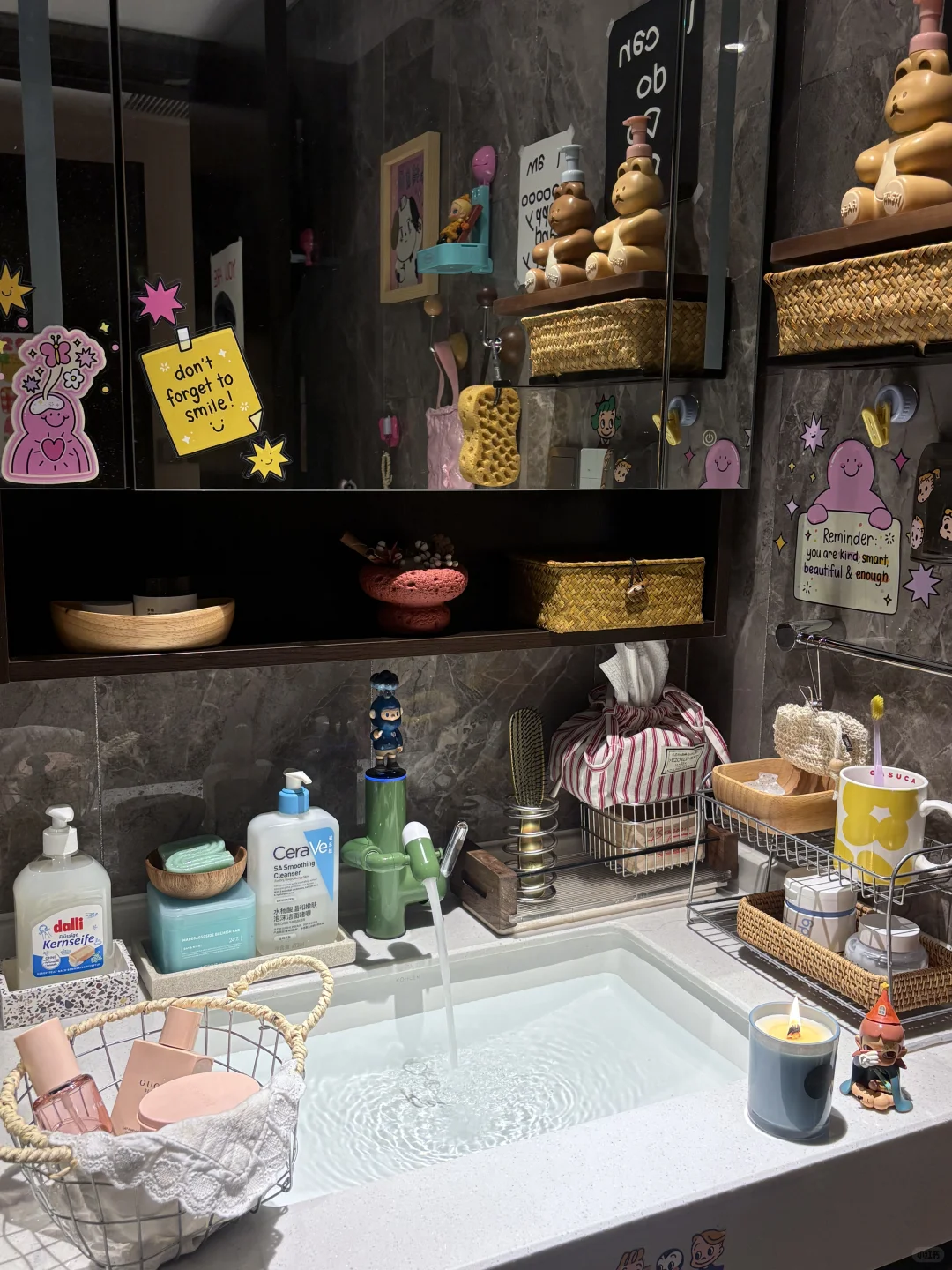 ?:洗漱台收纳好物??我的秋冬护肤角落?