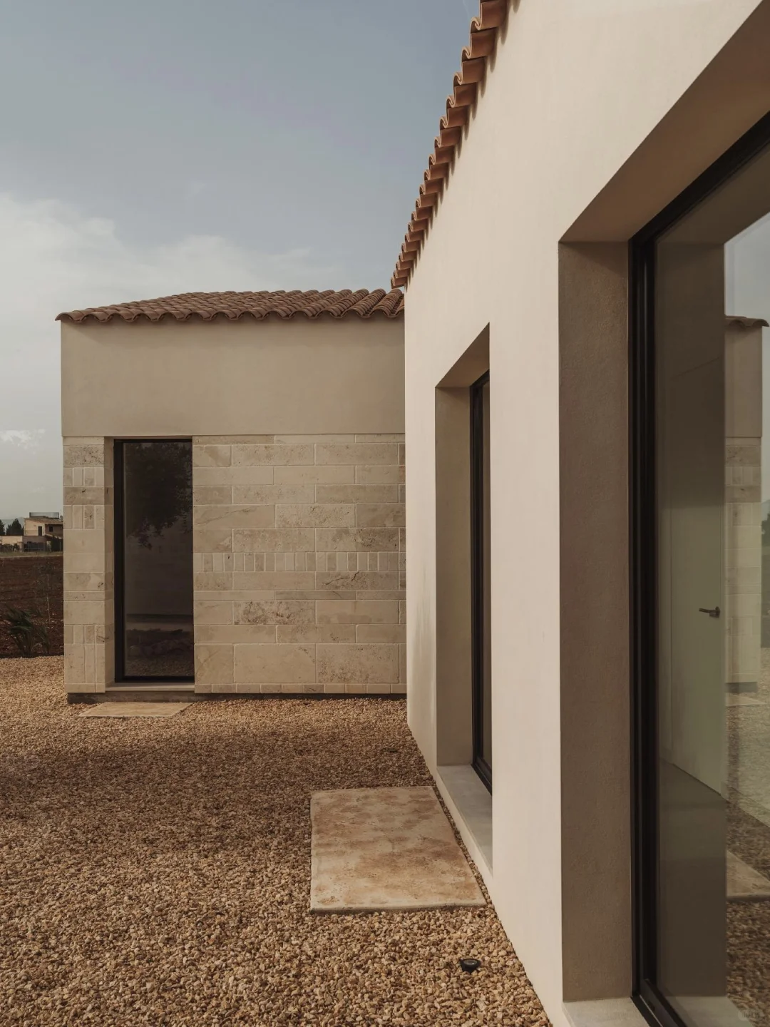 乡野美学｜把建筑隐入泥土，与土地重修旧好