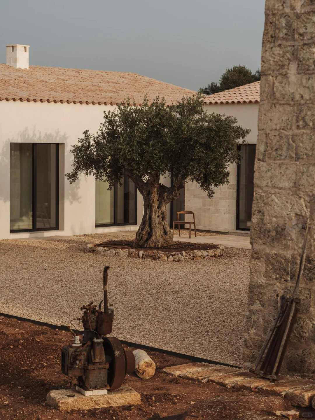 乡野美学｜把建筑隐入泥土，与土地重修旧好