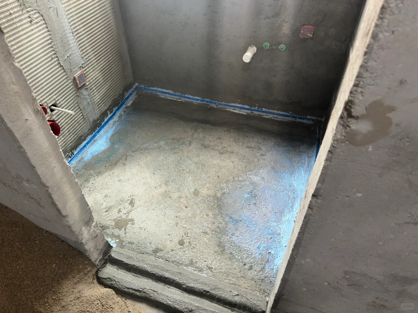 我家屋顶露台拒绝用卷材，卫生间拒绝丙纶布