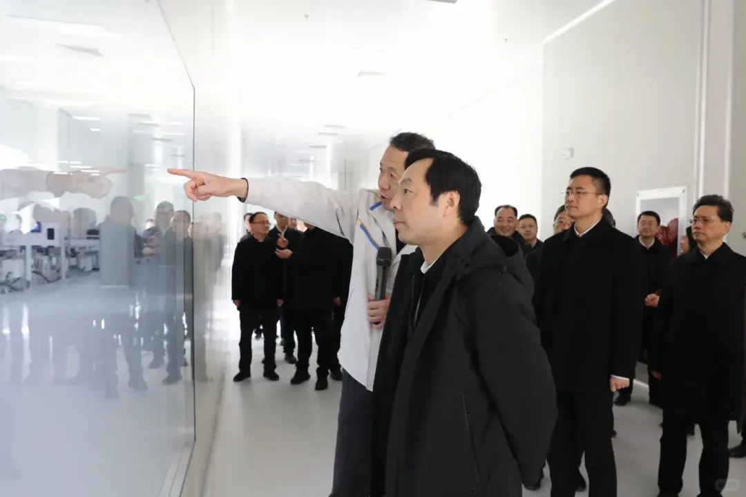 全球首条GW级钙钛矿组件生产线投入量产