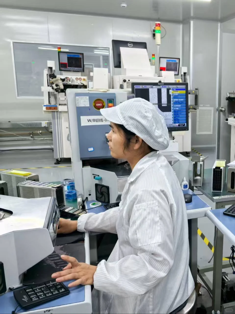 家人们！带你们探秘 TF 卡的诞生地～