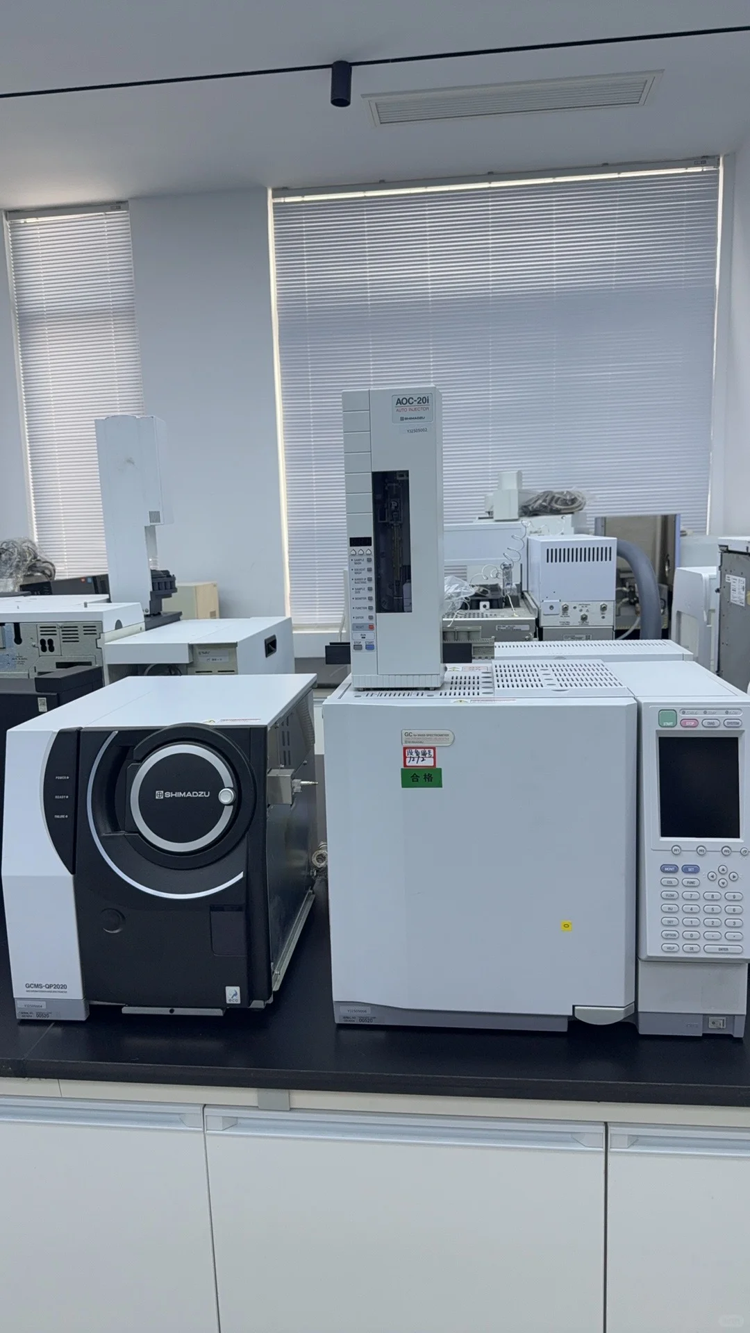 实验室仪器设备