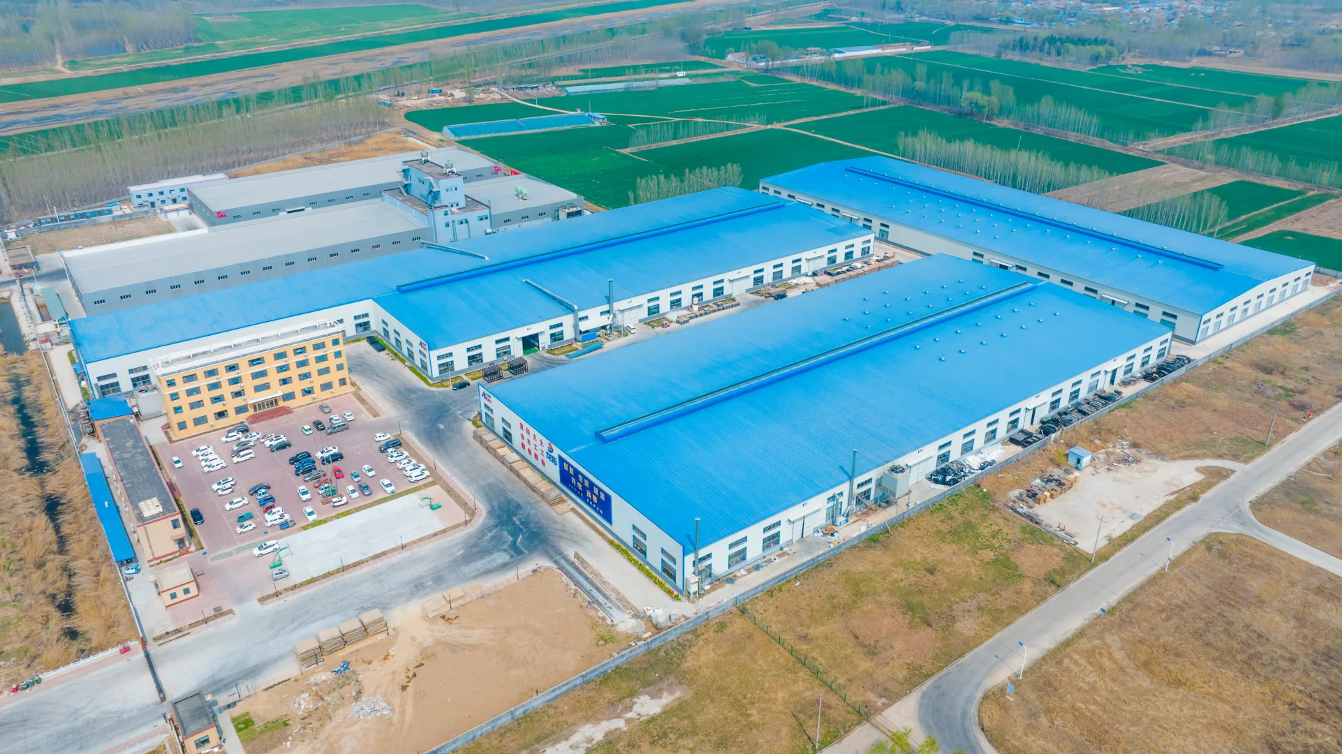 艾堡森工厂介绍-聚乙烯工程塑料生产基地