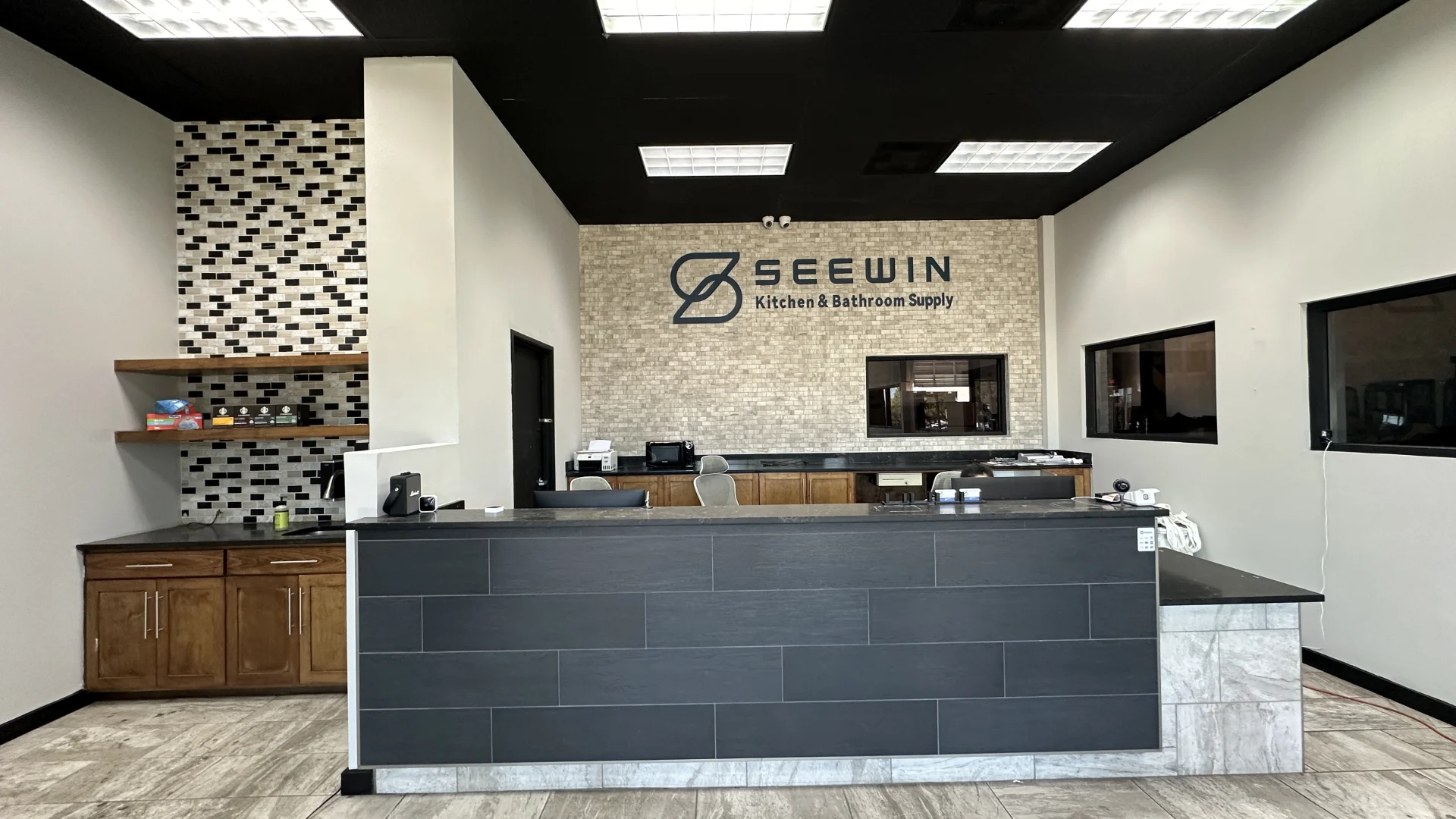 合作：美国达拉斯建材卫浴展厅组合营销