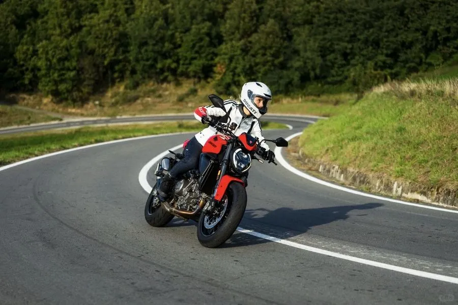 2026款杜卡迪Monster发布 换装890 V2发动机