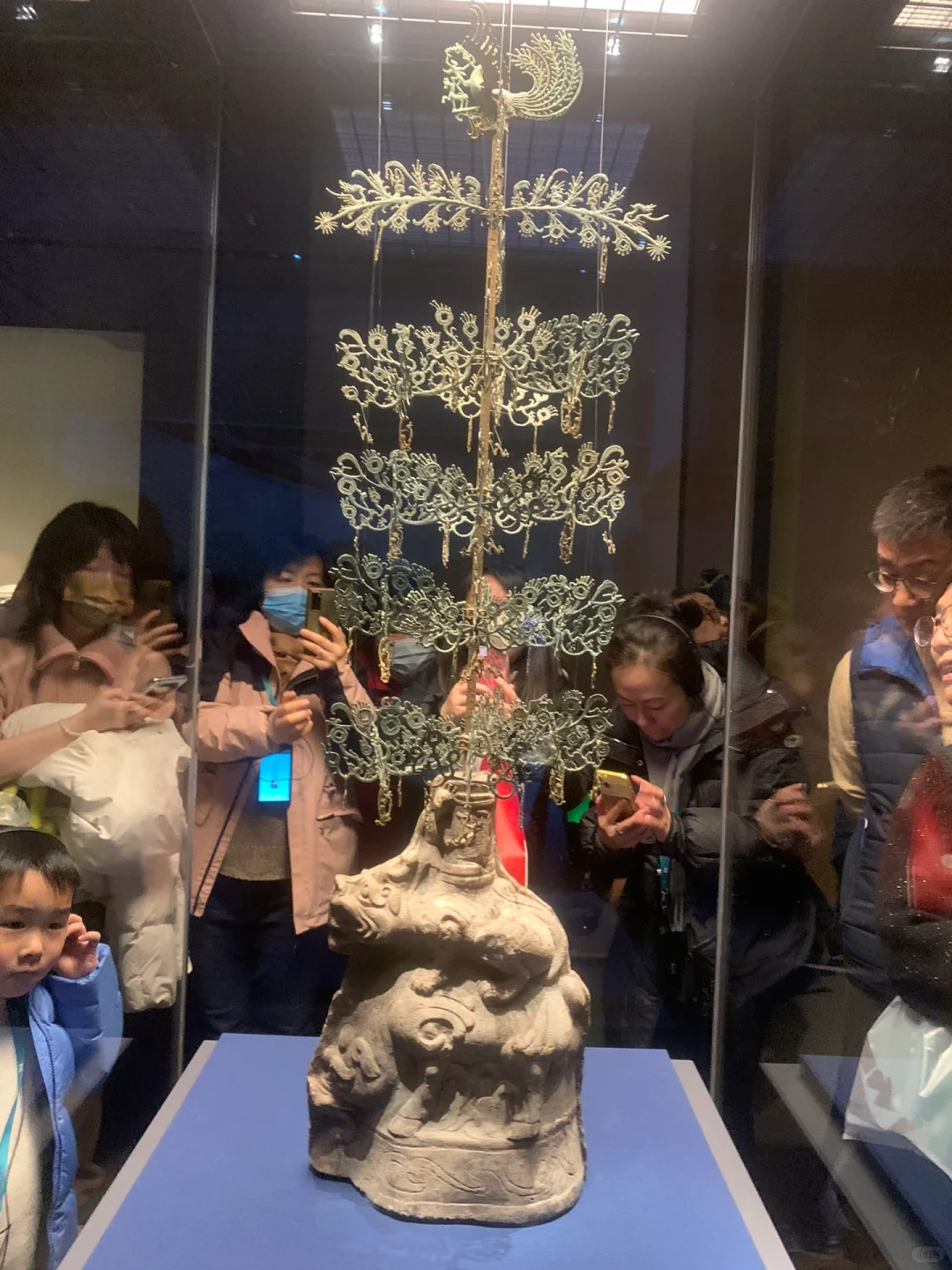 图片中二维码可以了解文物详解哦