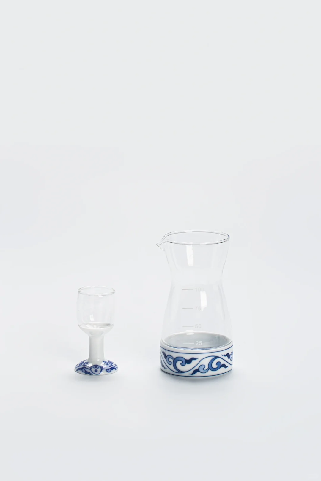 当千年青花瓷遇见现代玻璃?遇见美的新诠释