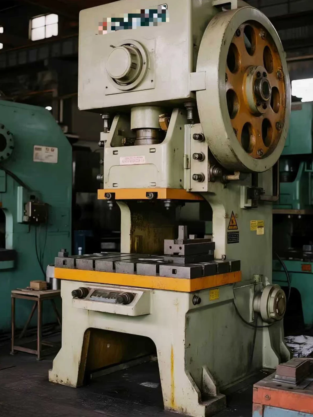 冲床回收别问价|行家免费上门|现金结算