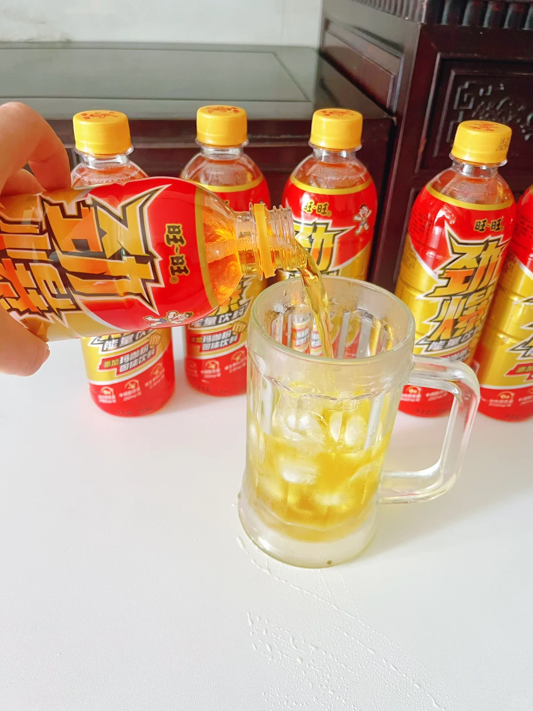 ?打工人续命水！旺旺劲爆能量饮杀疯了