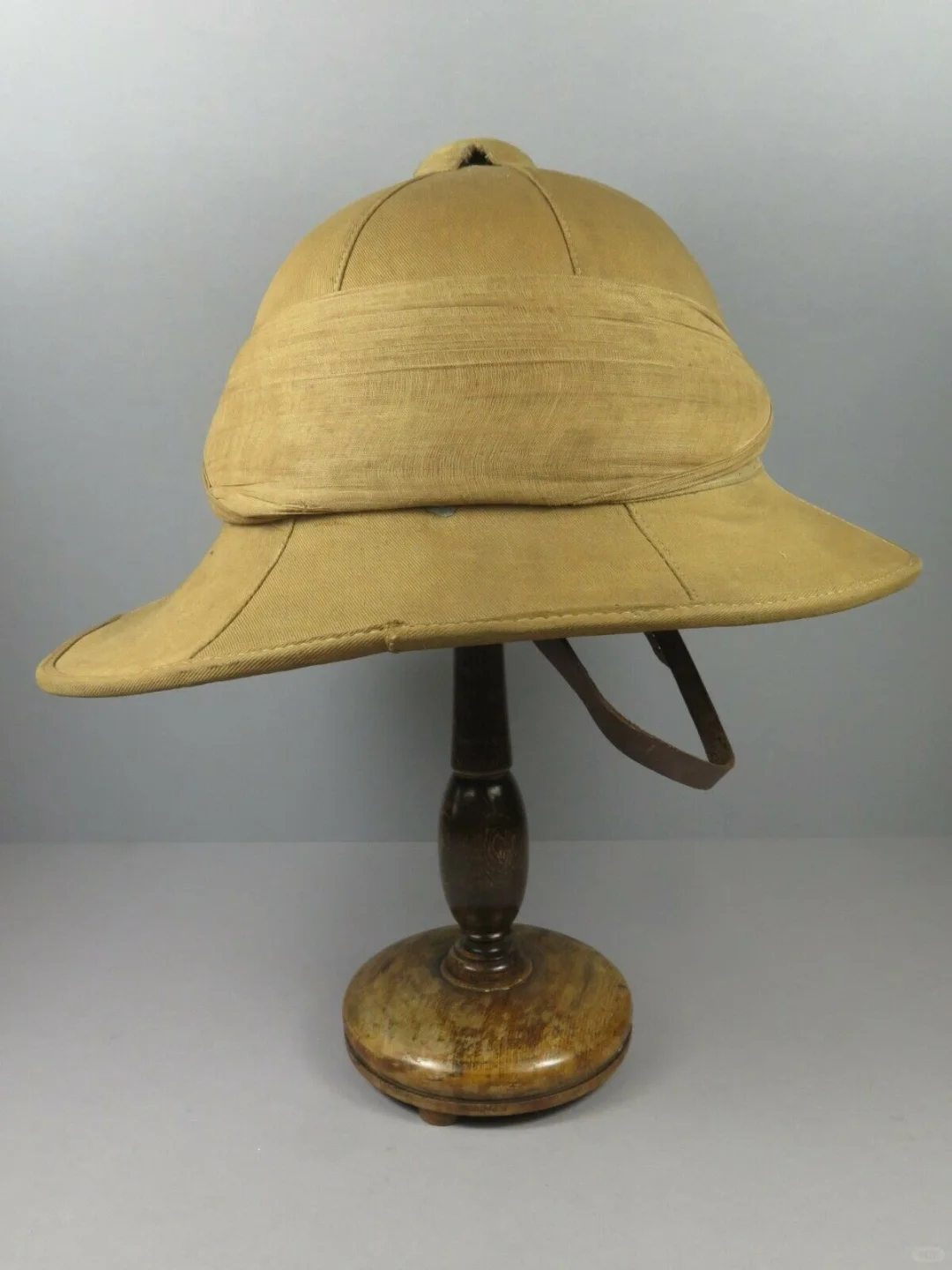 缠Puggaree的乐趣,和做头发是相通的