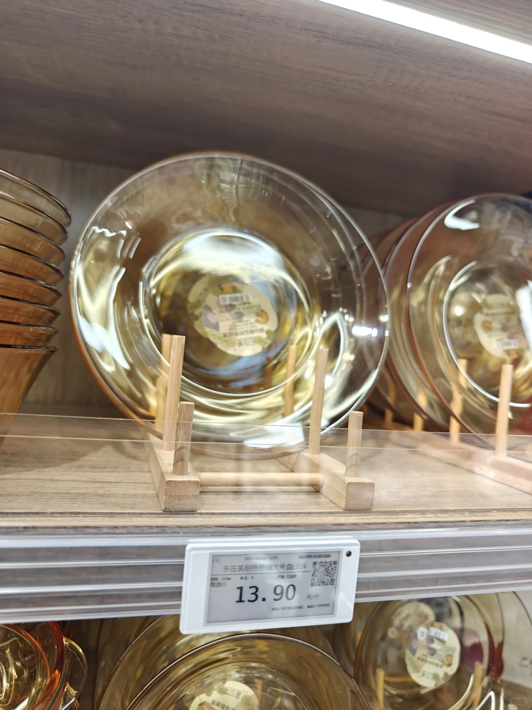 胖东来琳琅满目的玻璃碗盘谁会不喜欢！