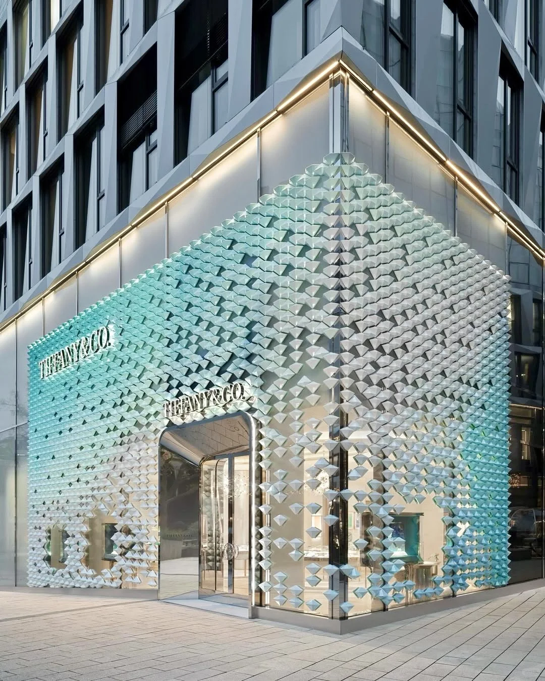 Tiffany store | 流光溢彩的蒂夫尼蓝