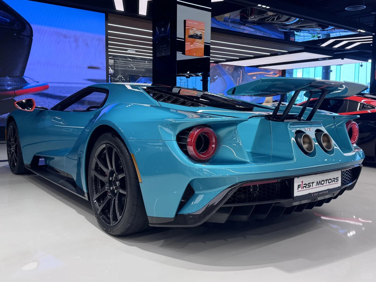 和马王近距离贴贴??