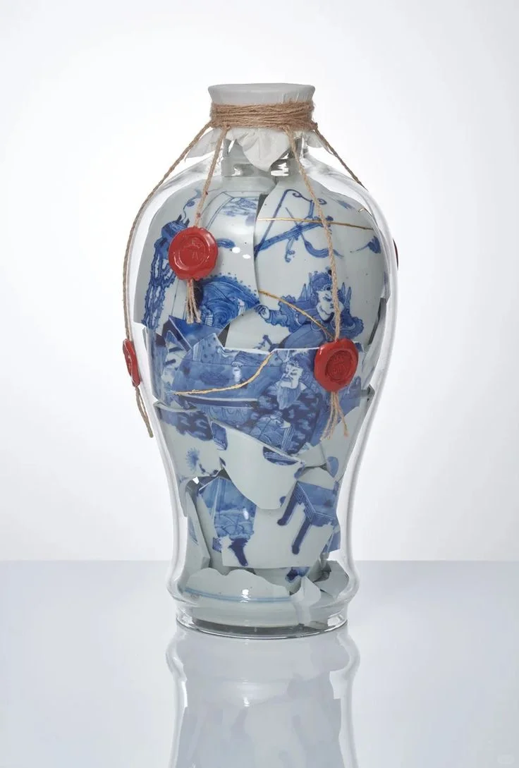 外网素材：玻璃和陶瓷材料相遇