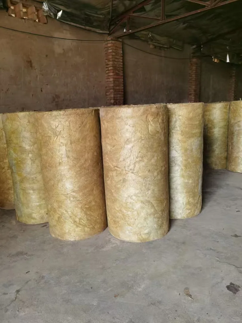 网织增强岩棉复合板：建筑保温与隔音的理想