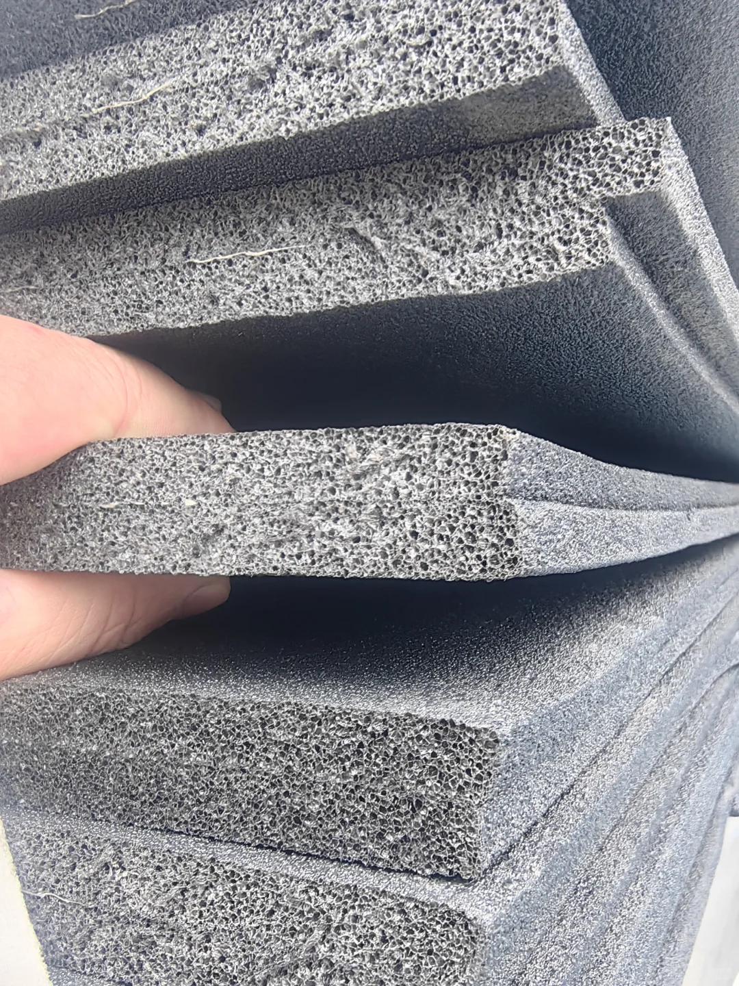 xpe聚乙烯发泡棉现货处理