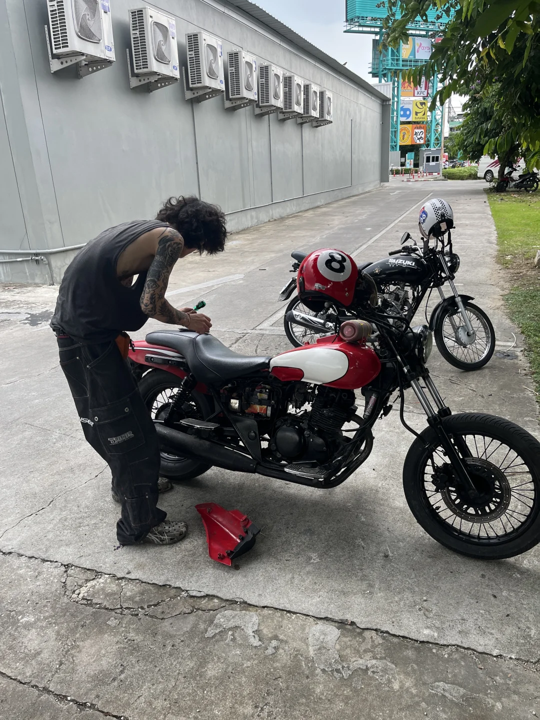 Plog12: 暖武里汽配城&改车&装备&新朋友