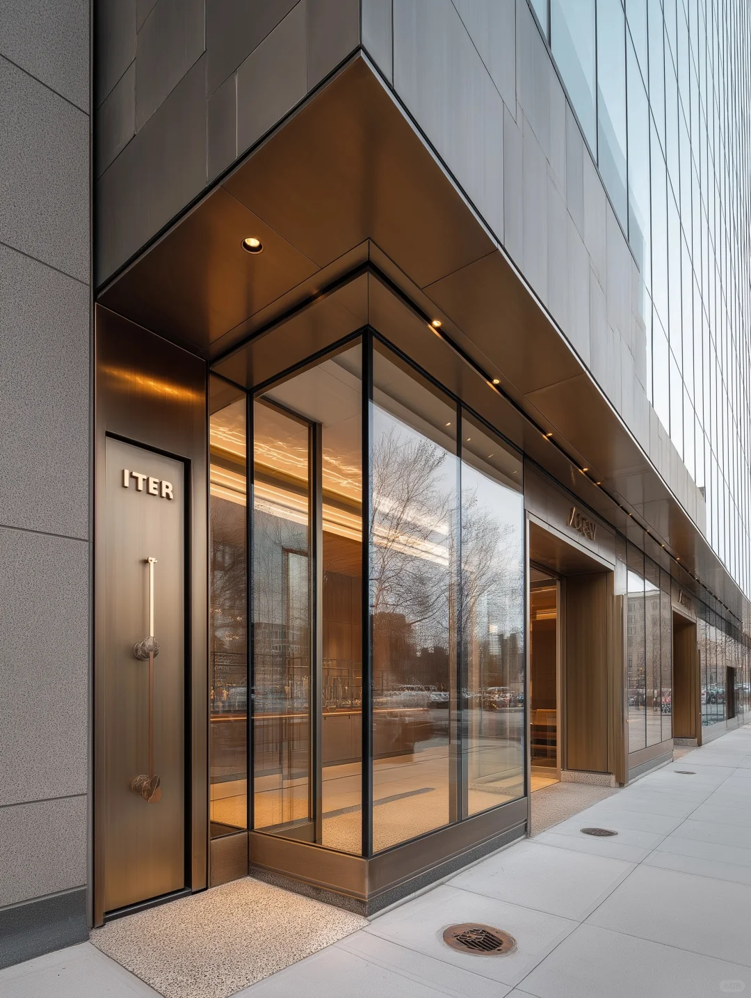 光影切割术丨金属与玻璃的现代诗丨ITER 191