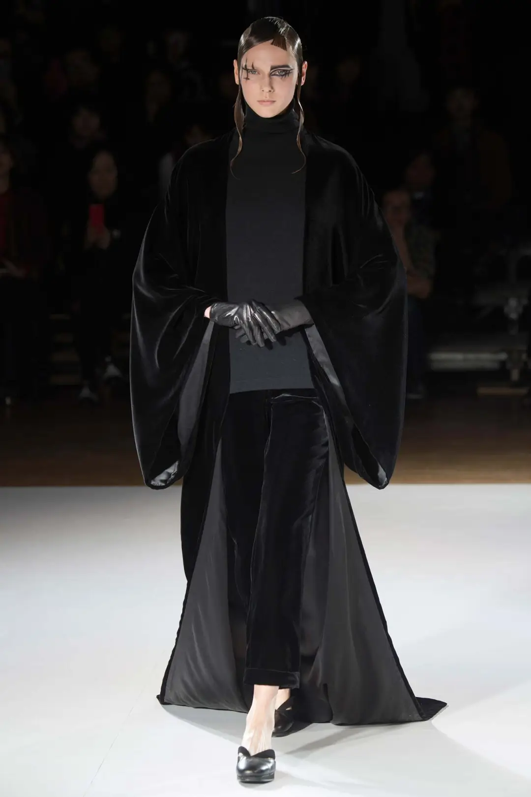 Yohji Yamamoto 古希腊残骸