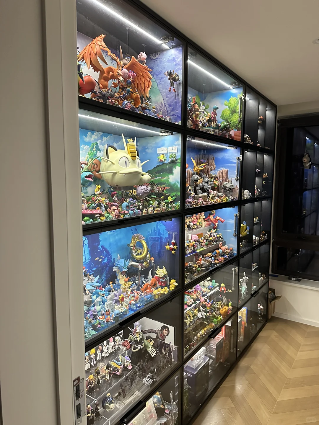 35岁独居男生的二次元痛柜❗️专属快乐❗️